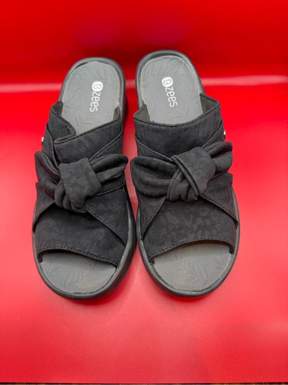 Bzees Black Knot-Detail Slide Mules